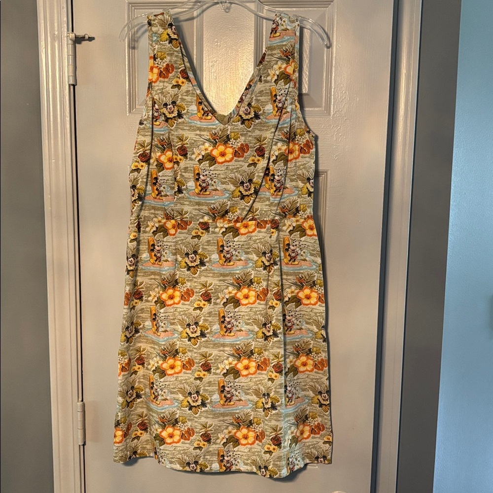 Disney Aulani Resort Hawaii Sleeveless Dress w/ Mickey in Lei playing ukulele